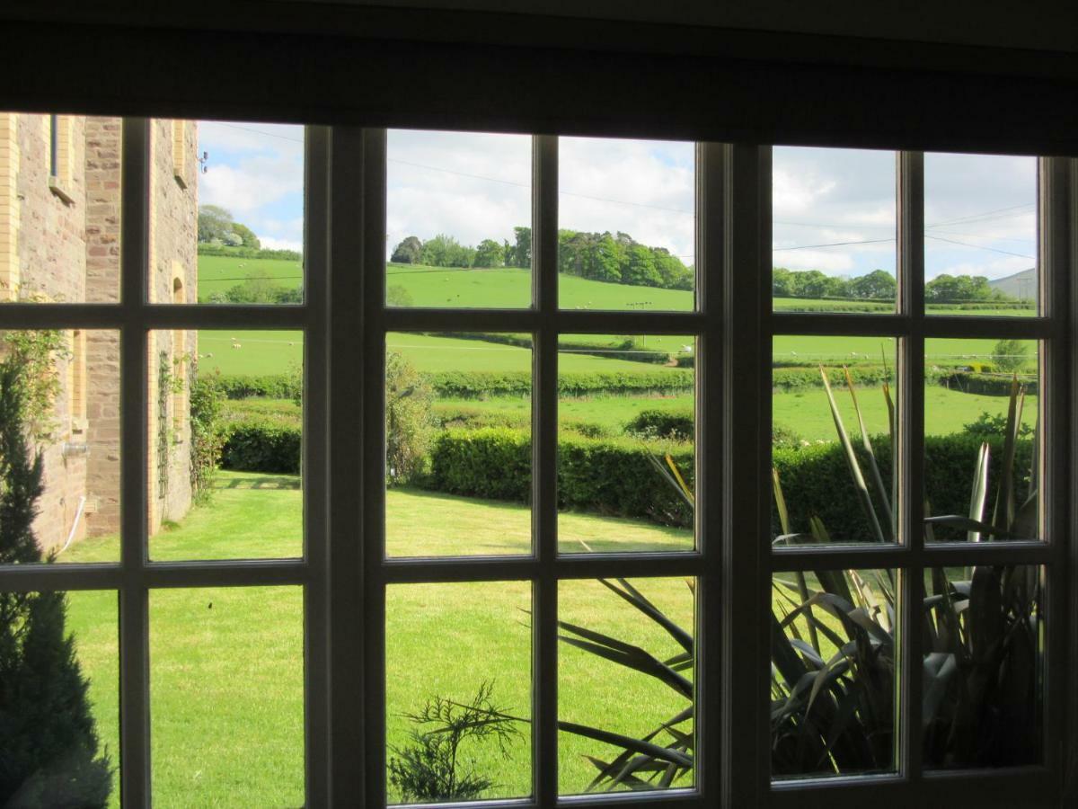 Tegfan Garden Suite Talgarth Exterior foto